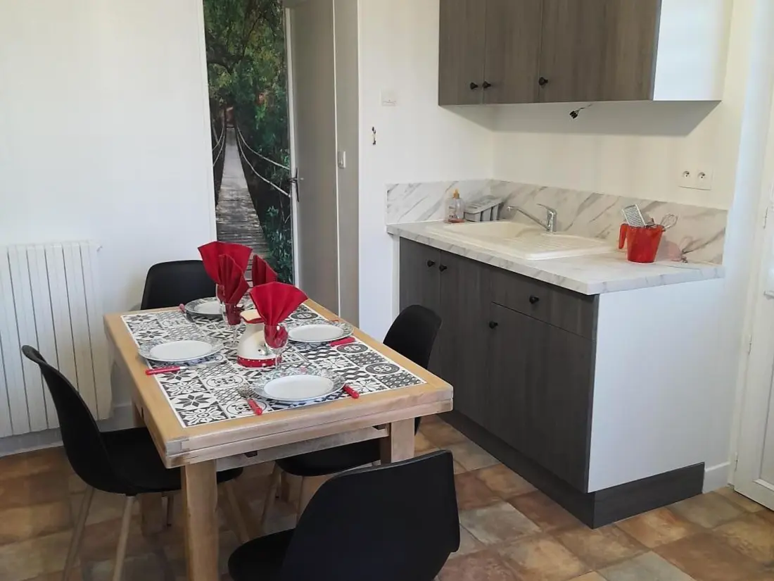 Maison de Vacances Diou 3
