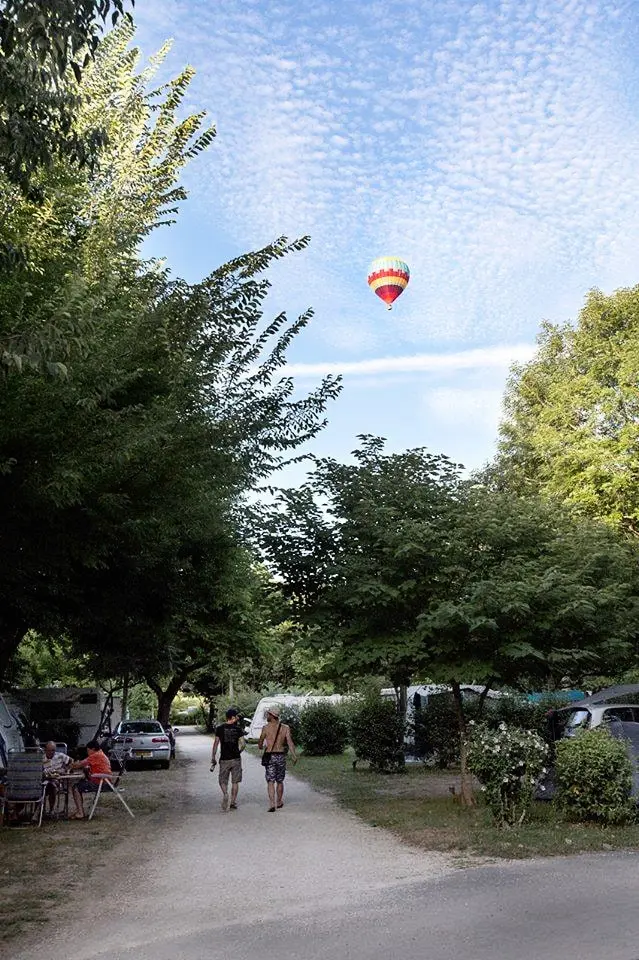 Camping Le Perpetuum 4 étoiles★★★★