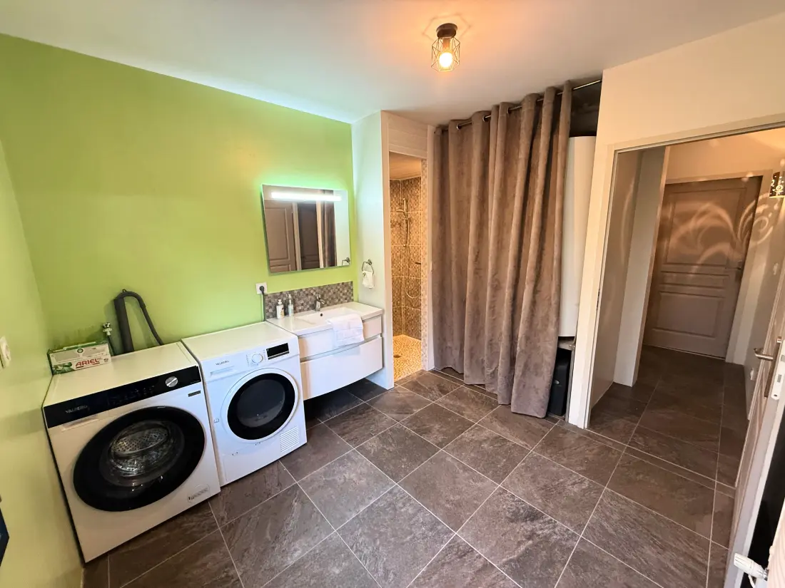 Maison de Vacances Donnery 5