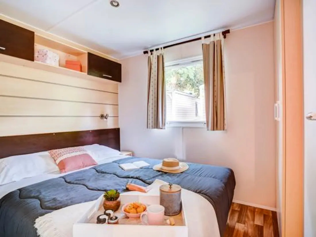 Camping Romanée - La Ferme De La Serraz 5 étoiles★★★★★