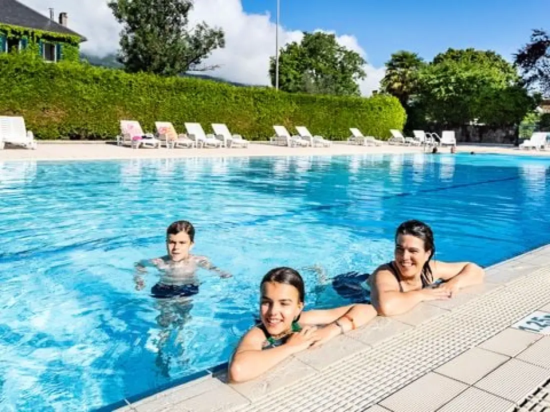 Camping Romanée - La Ferme De La Serraz 5 étoiles★★★★★