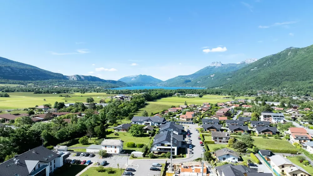 Camping Romanée La Ferme de la Serraz 5 étoiles★★★★★