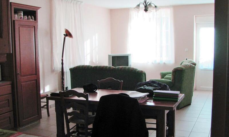 Gîte de France Au bord de la riviÈre 3 épis - - Douzy - 2
