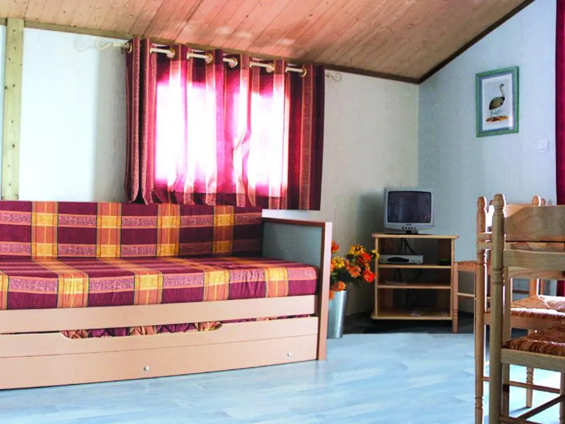 Maison de Vacances Échassières 4