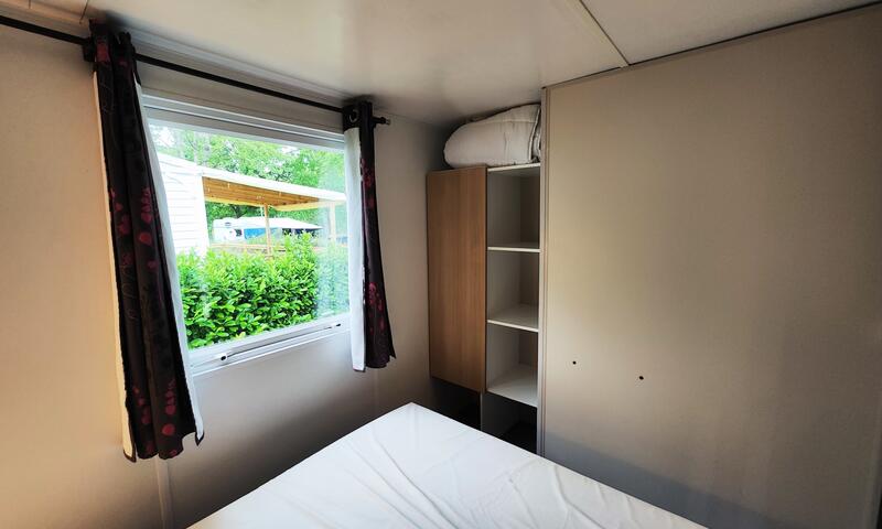 Camping ROC DE L'ARCHE *** - Espalion - 35