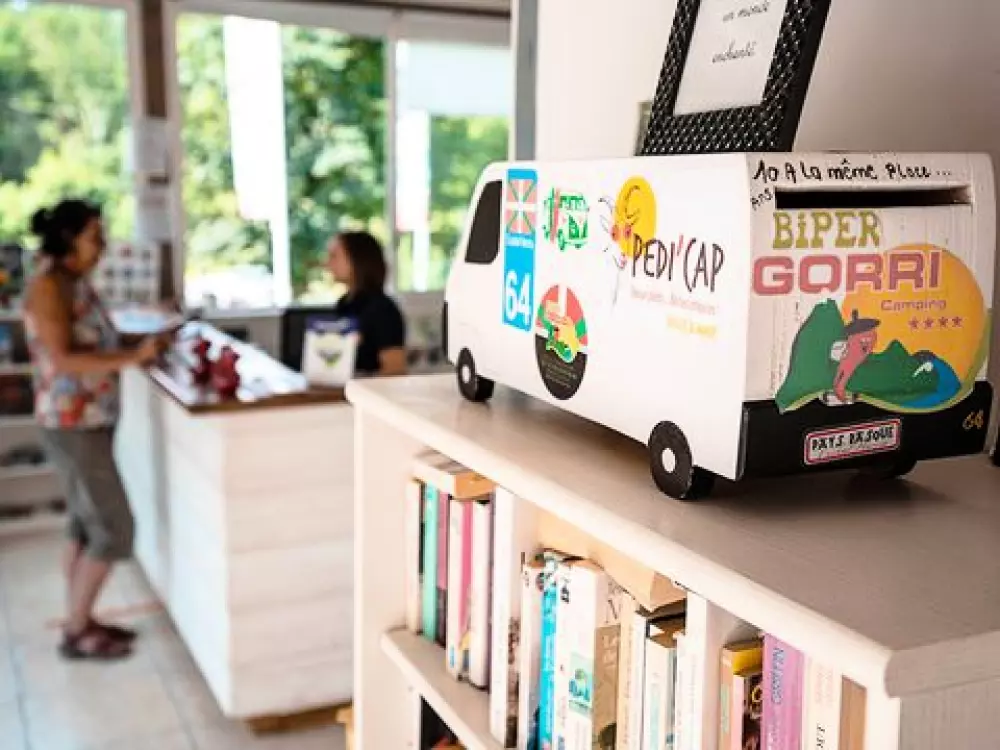 Camping Biper Gorri 4 étoiles★★★★