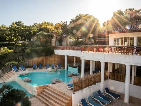 Camping Biper Gorri **** - - Espelette - 46