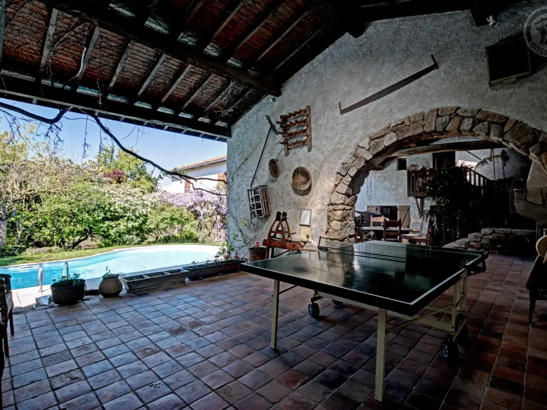 Maison de Vacances Essertines-en-Donzy 2