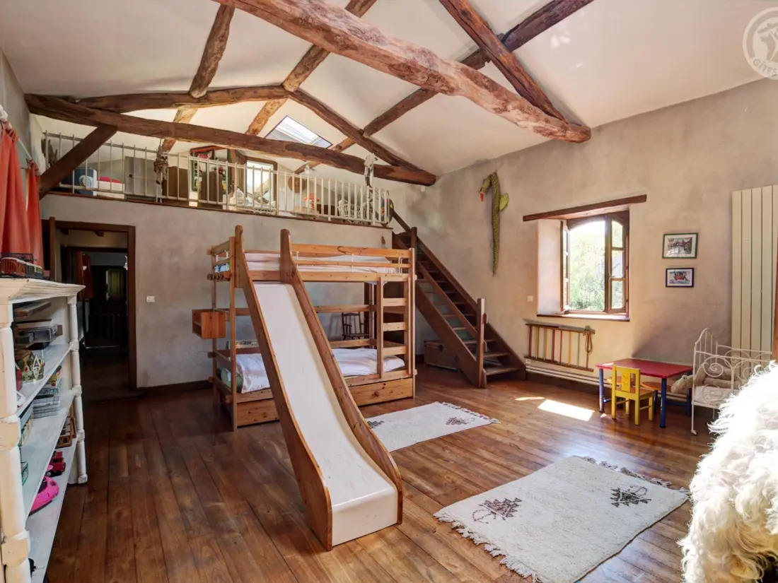 Maison de Vacances Essertines-en-Donzy 2