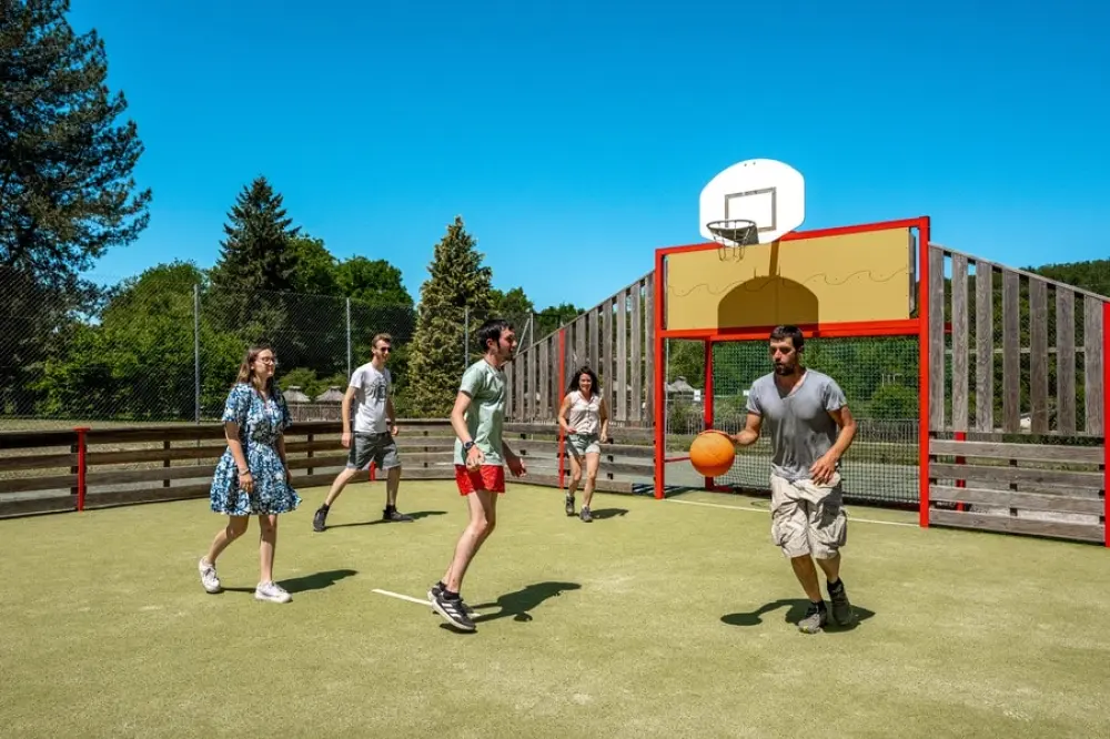 Camping Les Gorges du Chambon 4 étoiles★★★★
