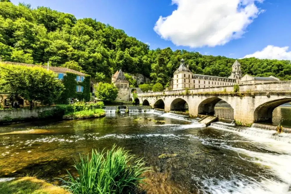 Camping Les Gorges du Chambon 4 étoiles★★★★