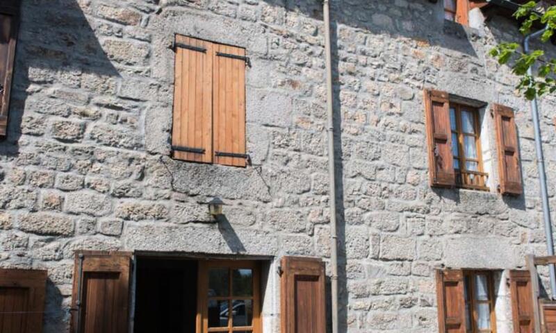 Gîte de France Gîtes de france 6/7 personnes au fau de peyre 2 épis - - Fau de Peyre - 17