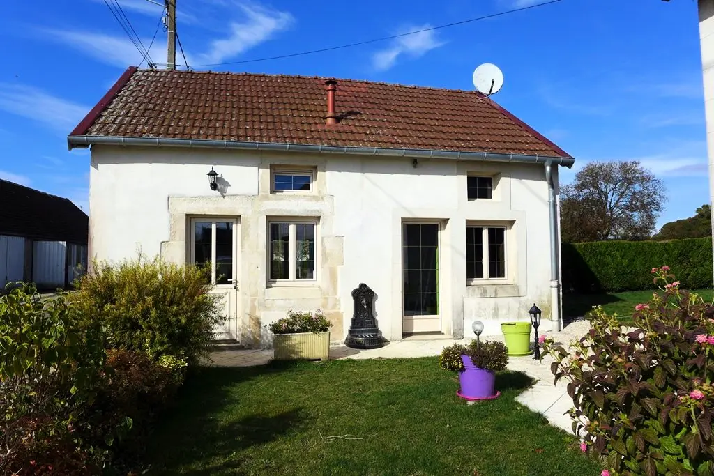 Gîte De France La P'tite Cuisine 3 Épis - - Faverolles (haute Marne) - 1