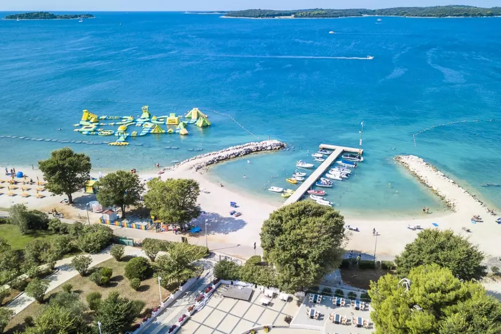 Camping Bi Village 4 étoiles★★★★