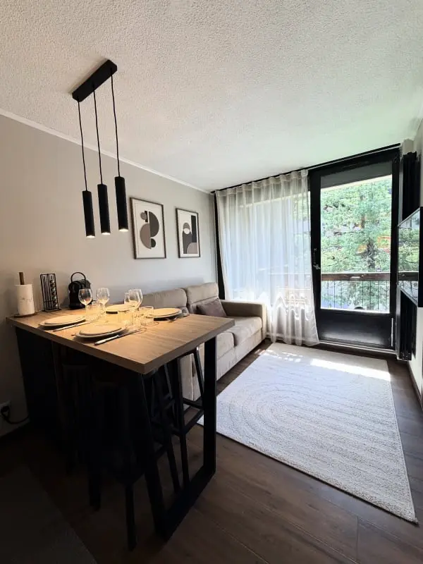 Appartement Rénové Avec Balcon à Flumet