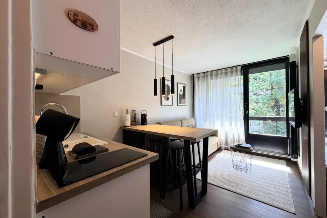 Appartement Rénové Avec Balcon à Flumet