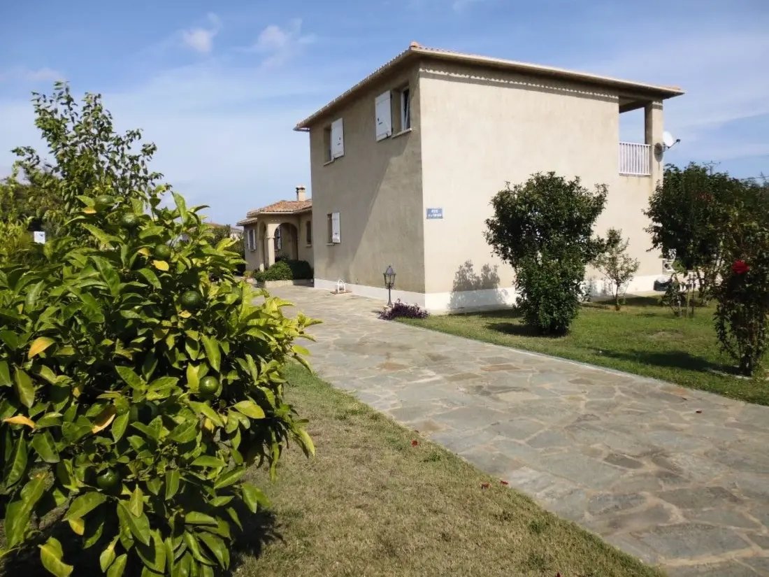 Maison de Vacances Folelli