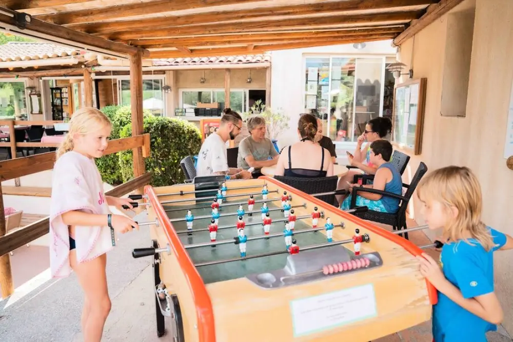 Camping Les Routes de Provence 3 étoiles★★★