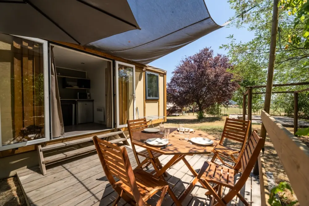 Camping Les Routes de Provence 3 étoiles★★★