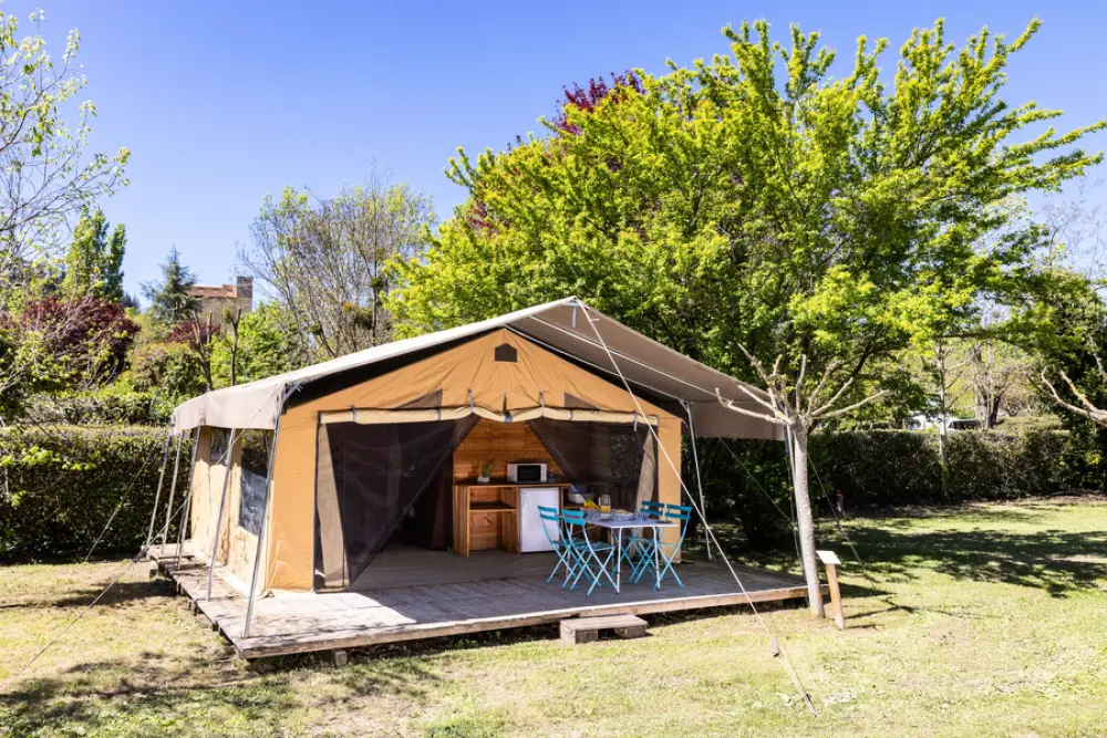 Camping Les Routes de Provence 3 étoiles★★★