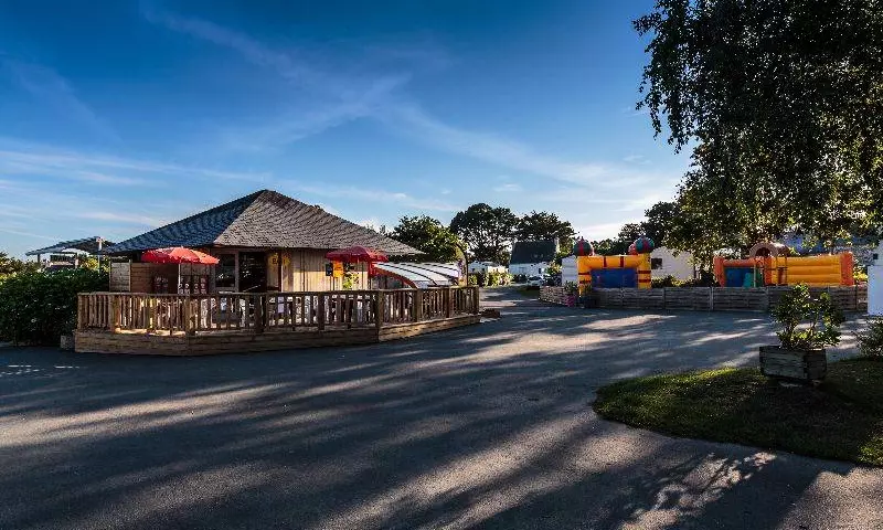 Camping La Roche Percée**** - Fouesnant à Beg-Meil, France