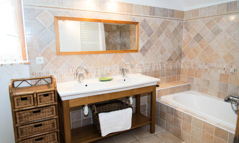 Gîte de France Gîte le baptistou - 7/9 personnes 3 épis - - Fraissinet de Fourques - 12