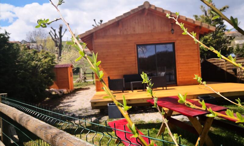 Camping La Motte Flottante ** - Freissinouse - 19
