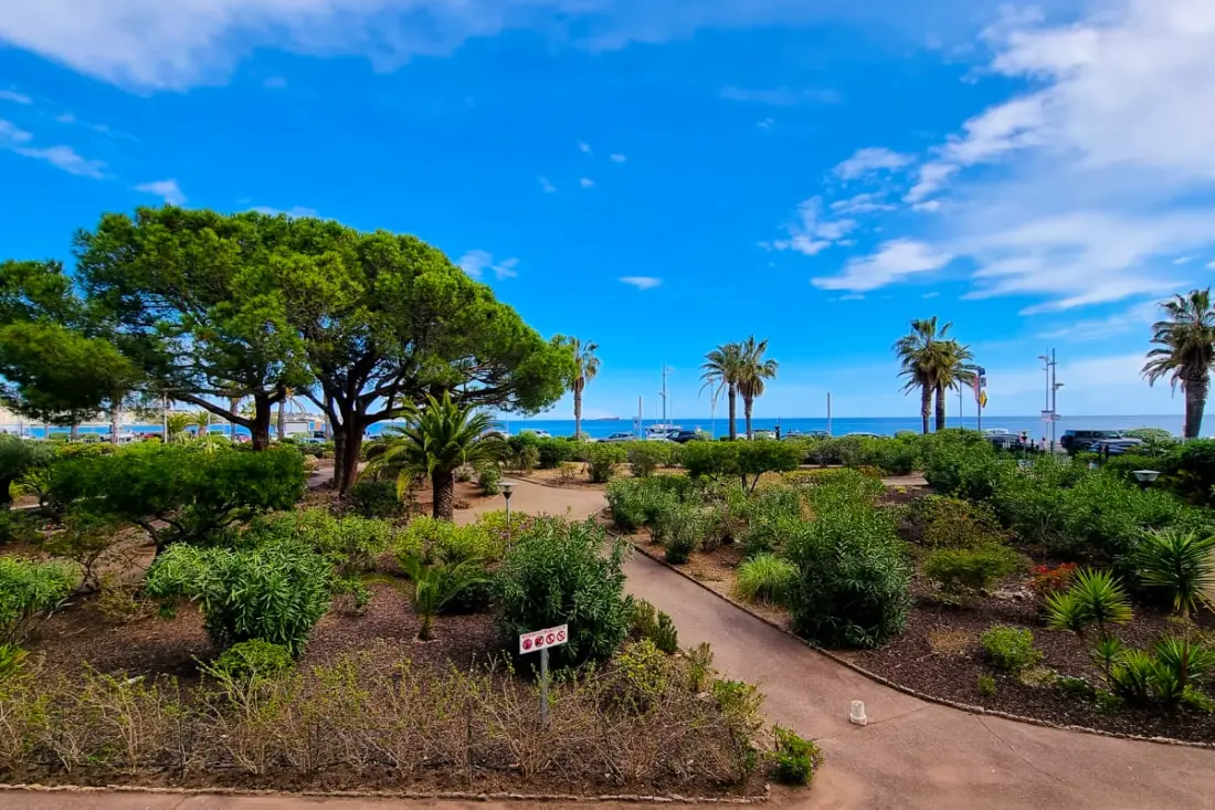 Appartement 4pers - Accès Direct à La Plage/ Fréjus