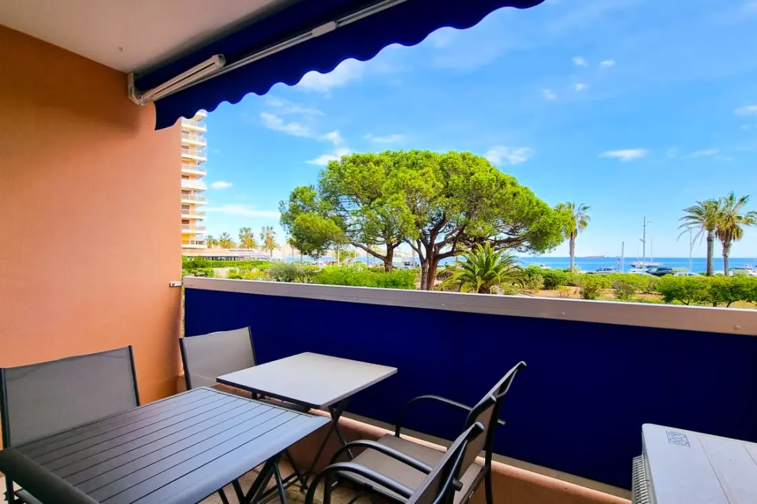Appartement 4pers - Accès Direct à La Plage/ Fréjus