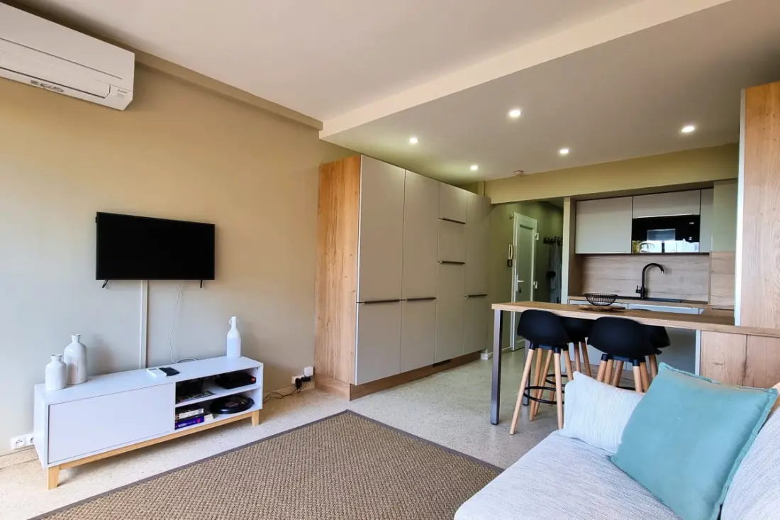 Appartement 4pers - Accès Direct à La Plage/ Fréjus