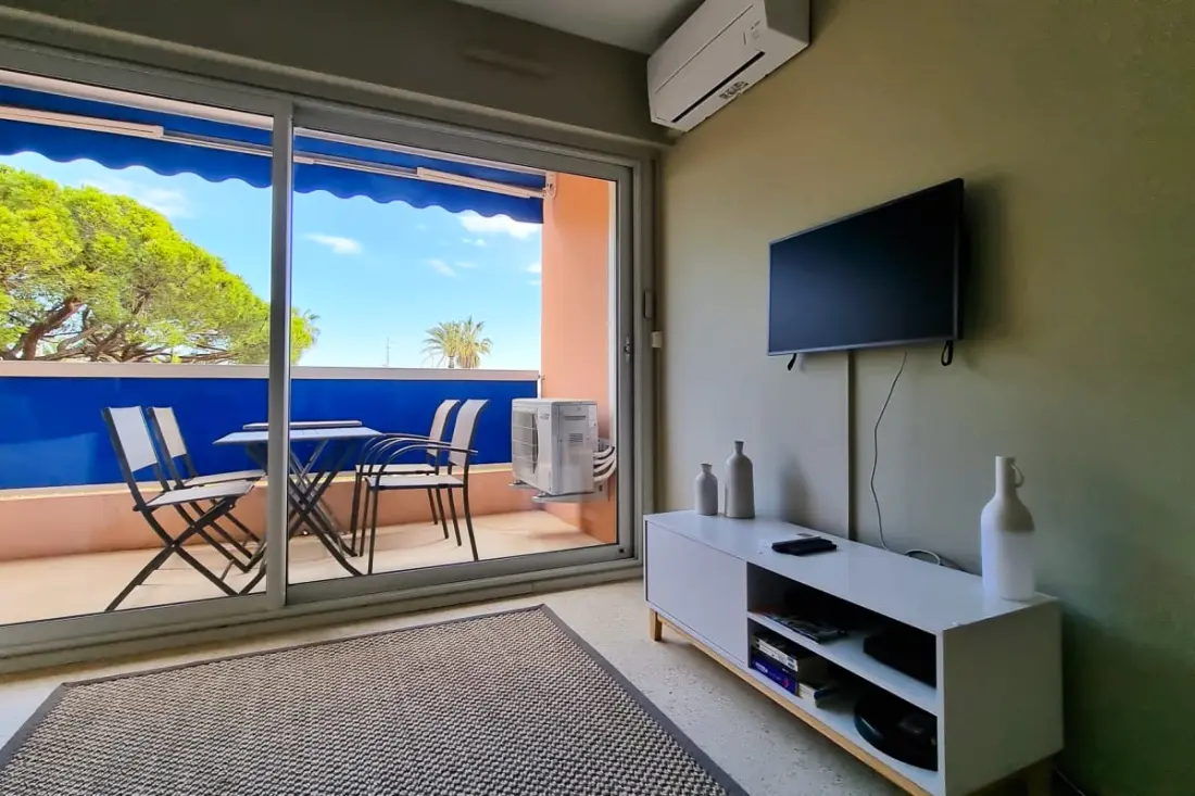 Appartement 4pers - Accès Direct à La Plage/ Fréjus