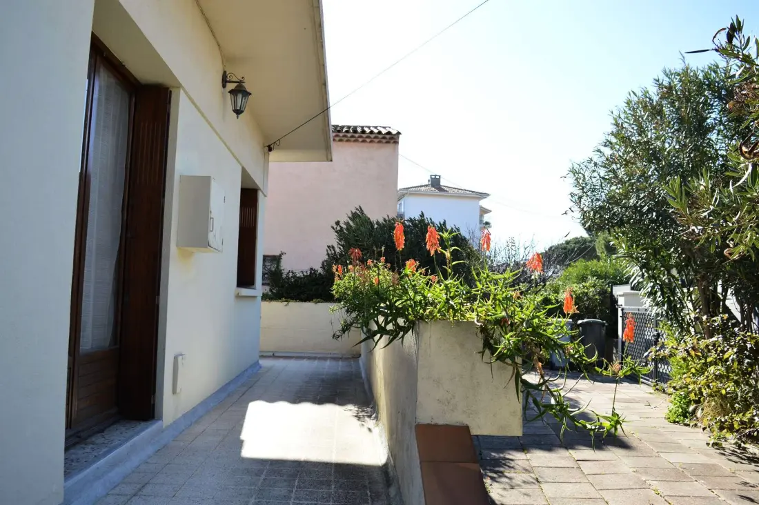 Résidence Fs000-084-frejus