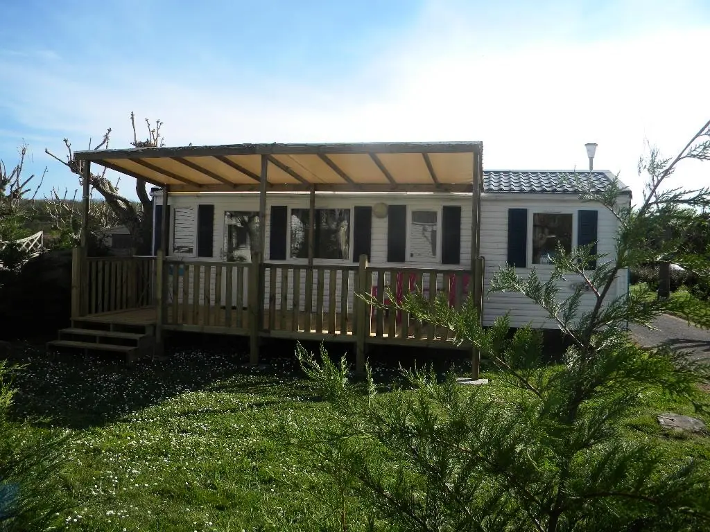 Camping Les Catalpas 3 étoiles★★★