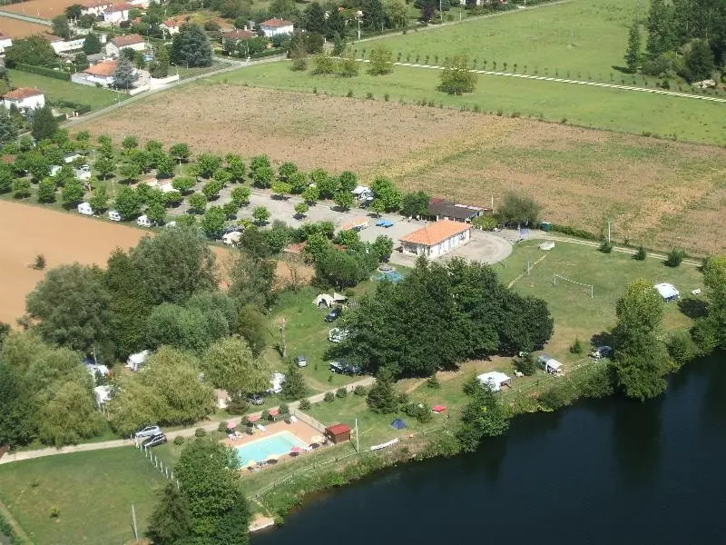 Camping Les Catalpas 3 étoiles★★★