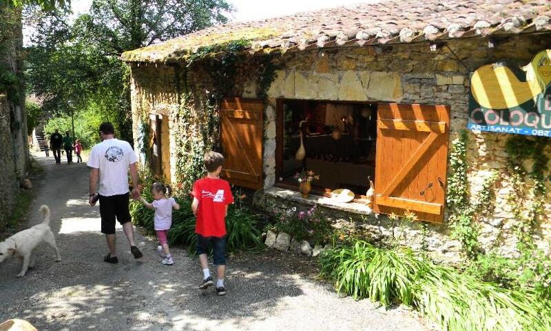 Camping Les Catalpas *** - Fumel - 40