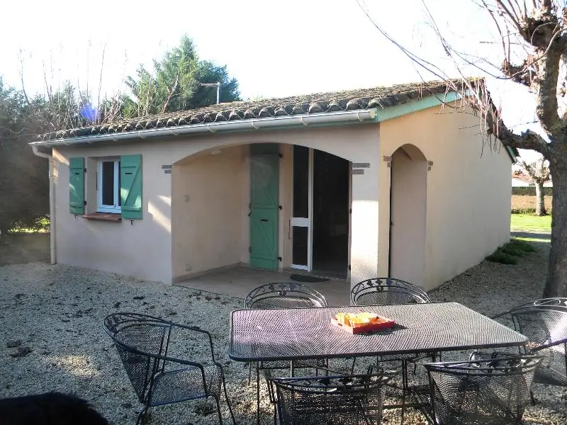 Camping Les Catalpas 3 étoiles★★★