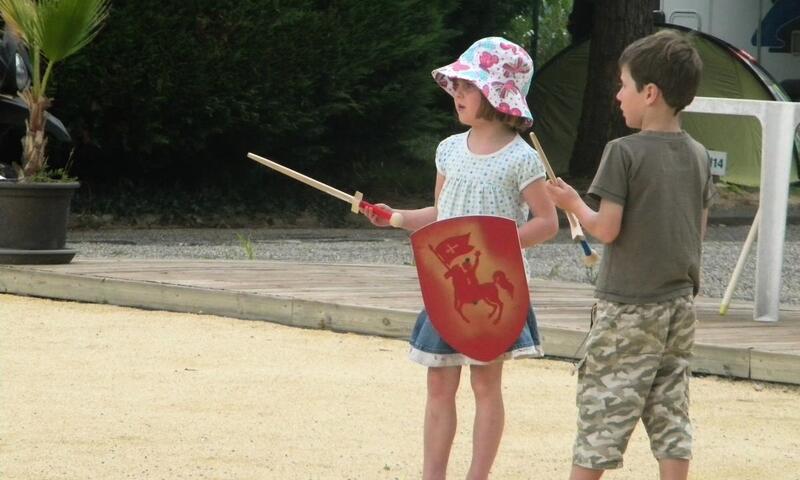 Camping Les Catalpas *** - Fumel - 22