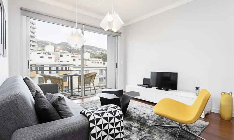 Santa Catarina I, Appartement Moderne En Ville - - Funchal (Madère)