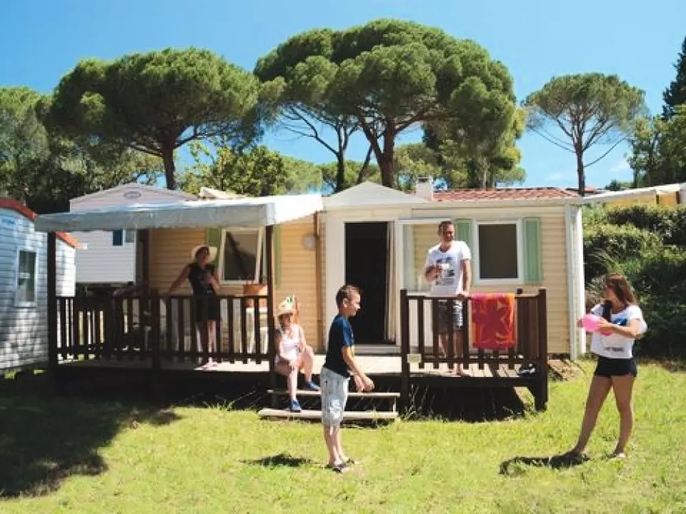 Camping Montana Parc - Gassin Golfe de St Tropez 4 étoiles★★★★