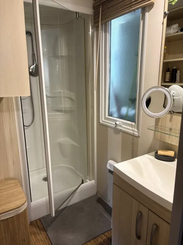 Résidence Camping La Réserve - Mobilhome 2 Chambres 6 Pers