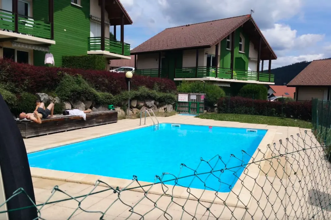 Appartement Douillet Avec Vue Sur Le Lac
