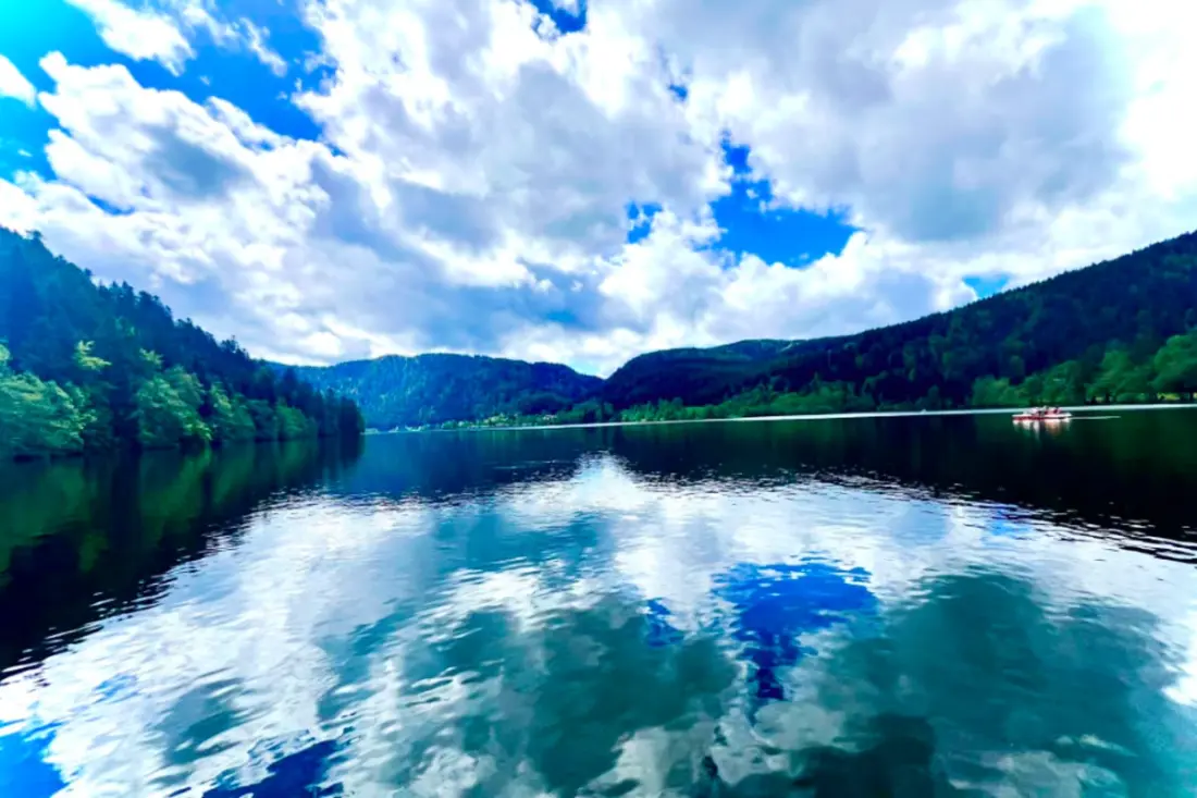 Appartement Douillet Avec Vue Sur Le Lac