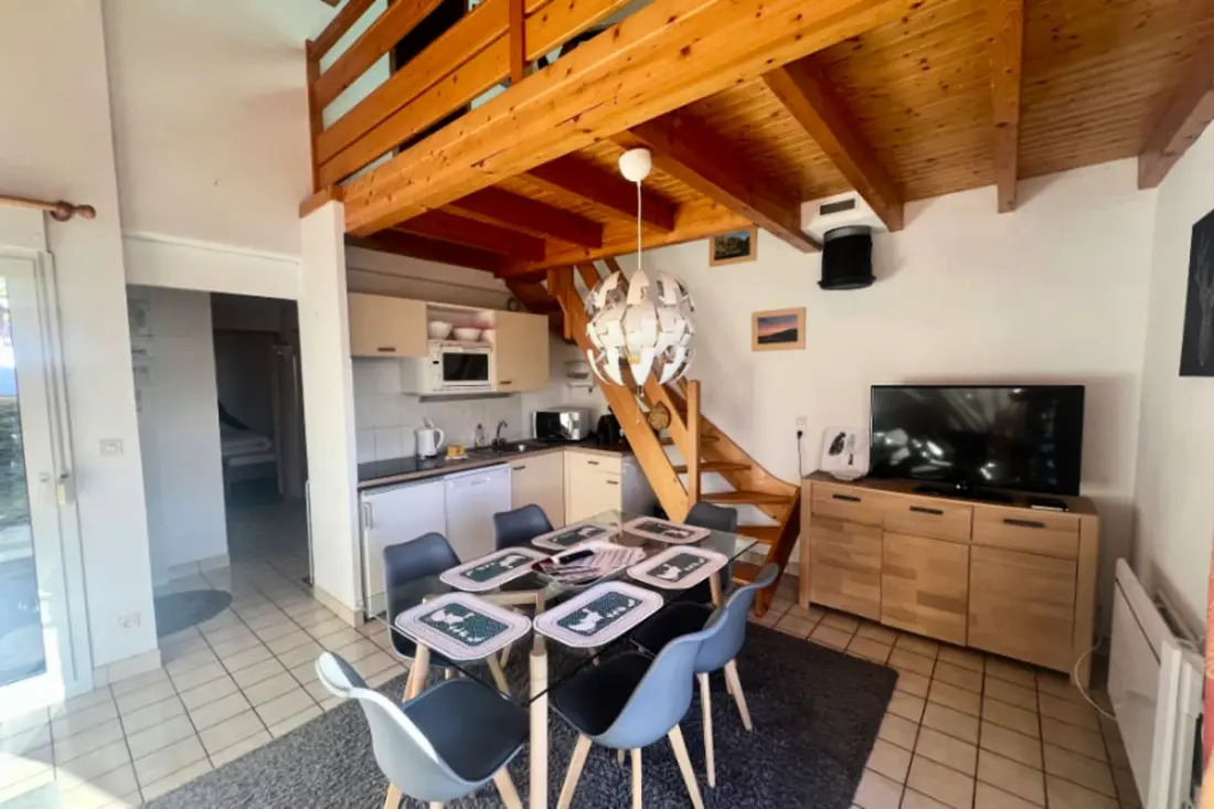 Appartement Douillet Avec Vue Sur Le Lac