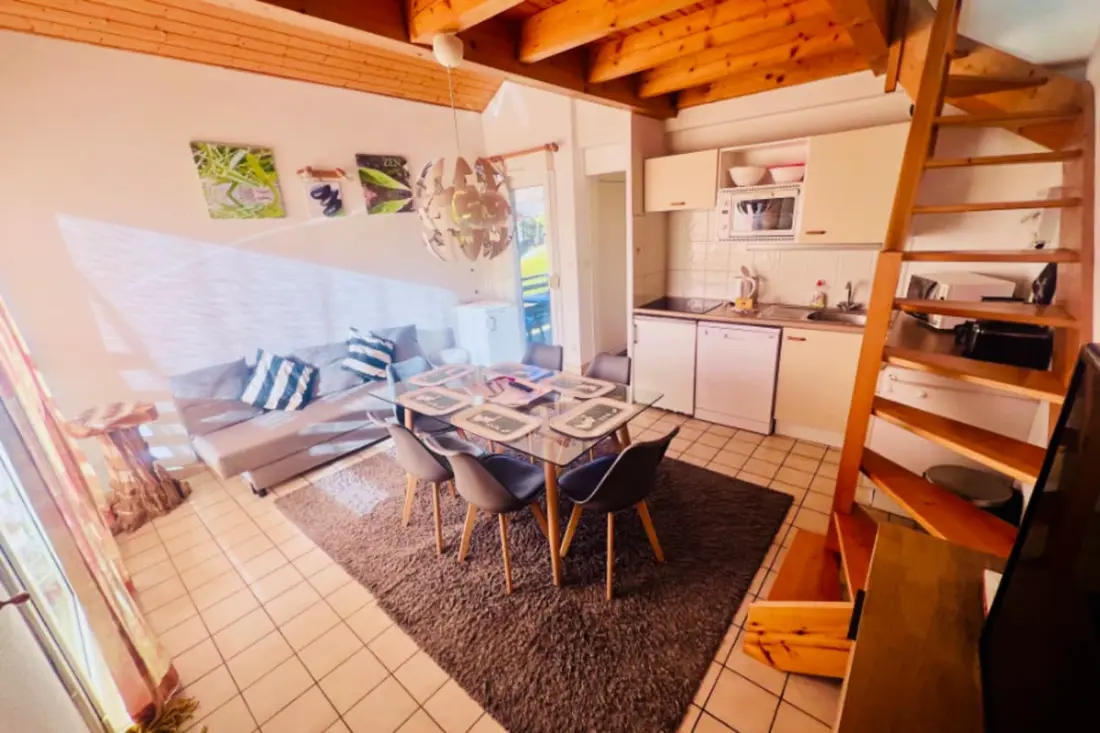 Appartement Douillet Avec Vue Sur Le Lac