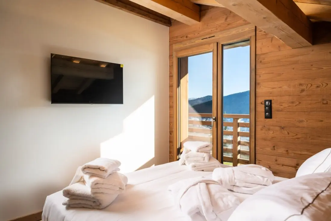 ✨ Chalet L’impérial – Piscine Intérieure, Sauna, Cinéma &amp; Vue Panoramique
