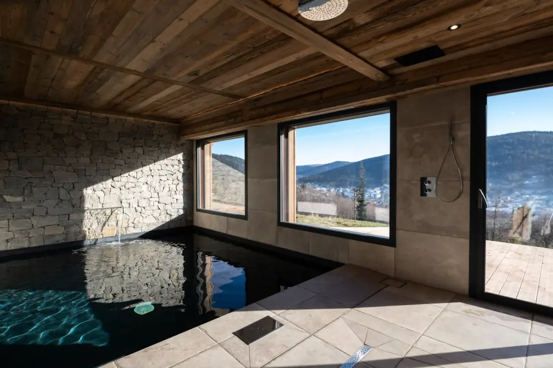 ✨ Chalet L’impérial – Piscine Intérieure, Sauna, Cinéma &amp; Vue Panoramique