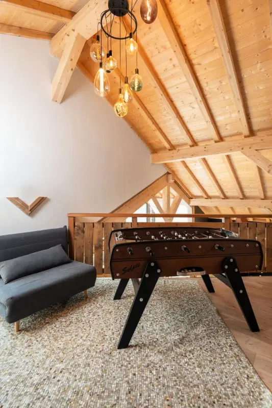 ✨ Chalet Les Écureuils – Piscine Intérieure, Spa, Sauna &amp; Hammam – 12 Pers.