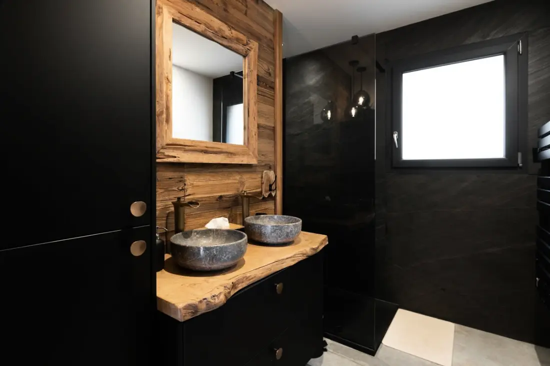 ✨ Chalet Les Écureuils – Piscine Intérieure, Spa, Sauna &amp; Hammam – 12 Pers.