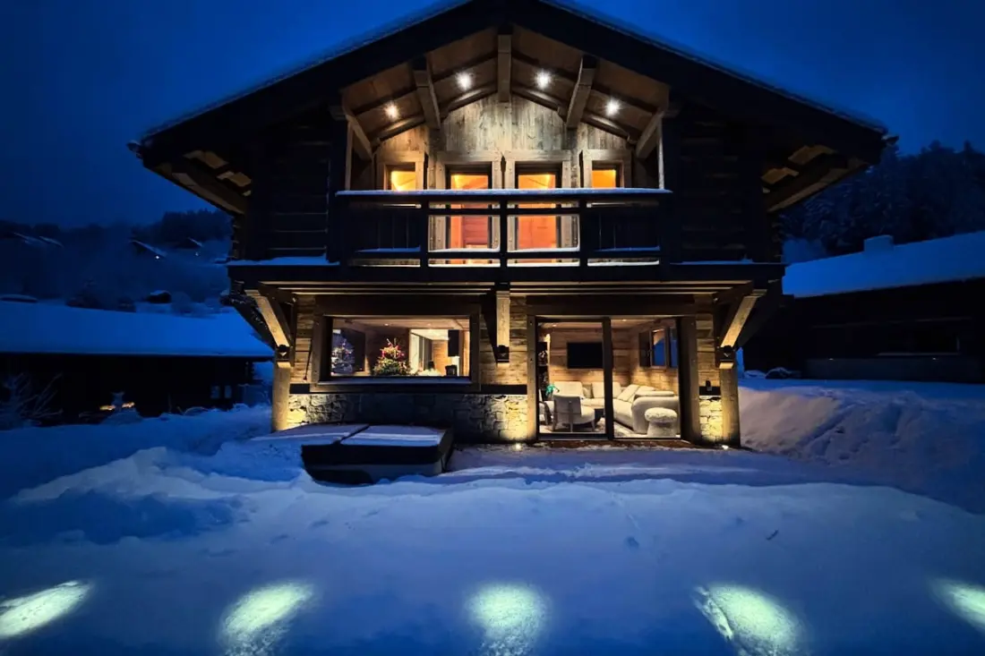 Chalet Trevose⭐ Luxe • Jacuzzi • Sauna • Proche Des Pistes
