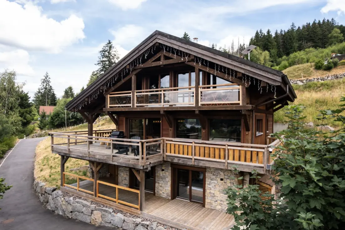 ✨ Les Brumes Du Lac – Chalet Neuf Avec Salle De Jeux